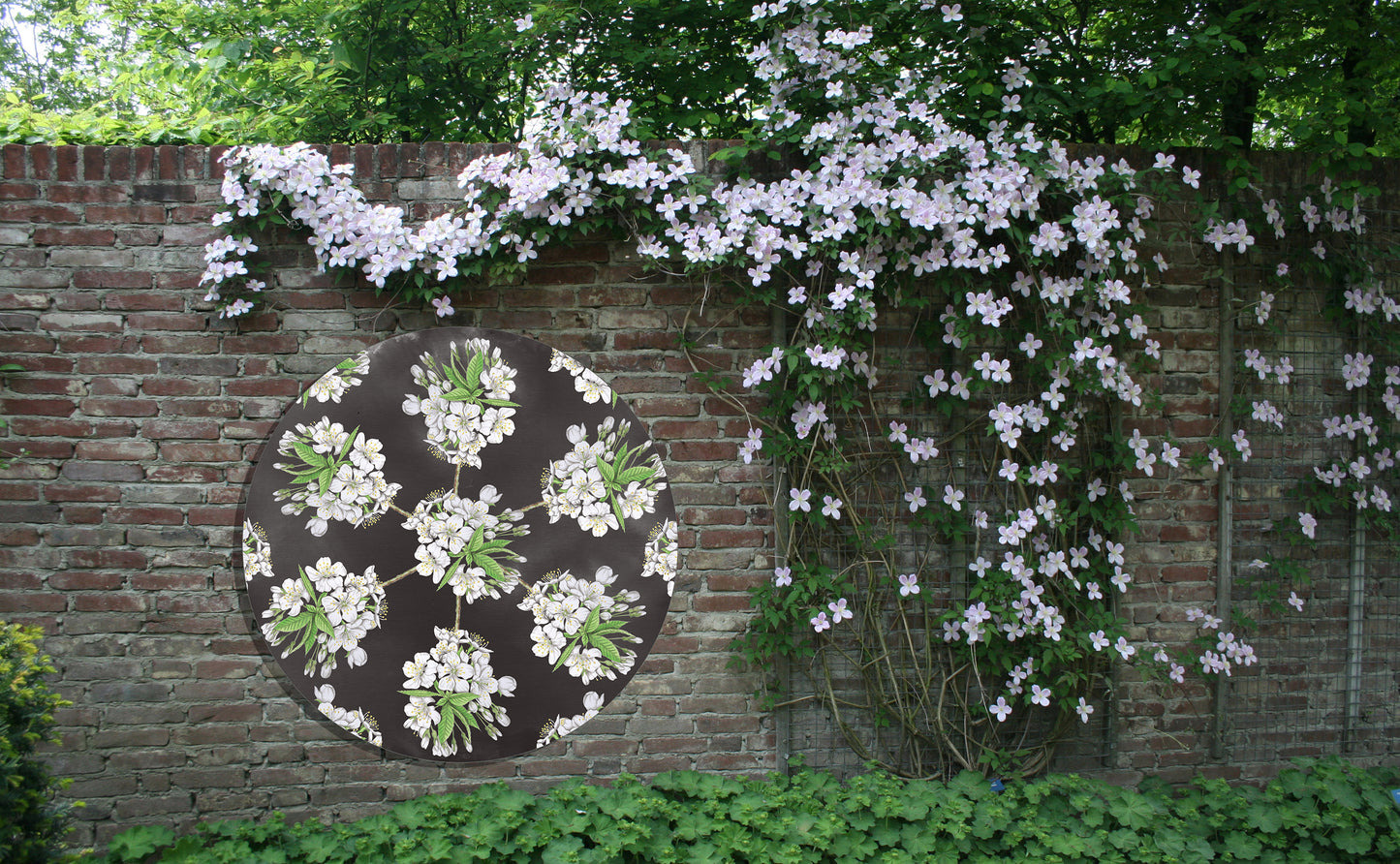 Tuinposter Cirkel "Bloesems zoete kers in de nacht"